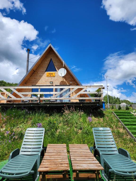 Cabana Lupul Exterior